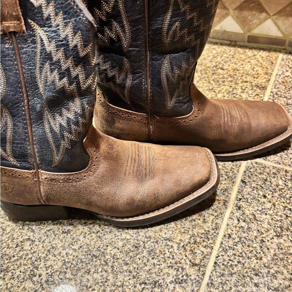 Ariat Two-Tone Heeled Boots